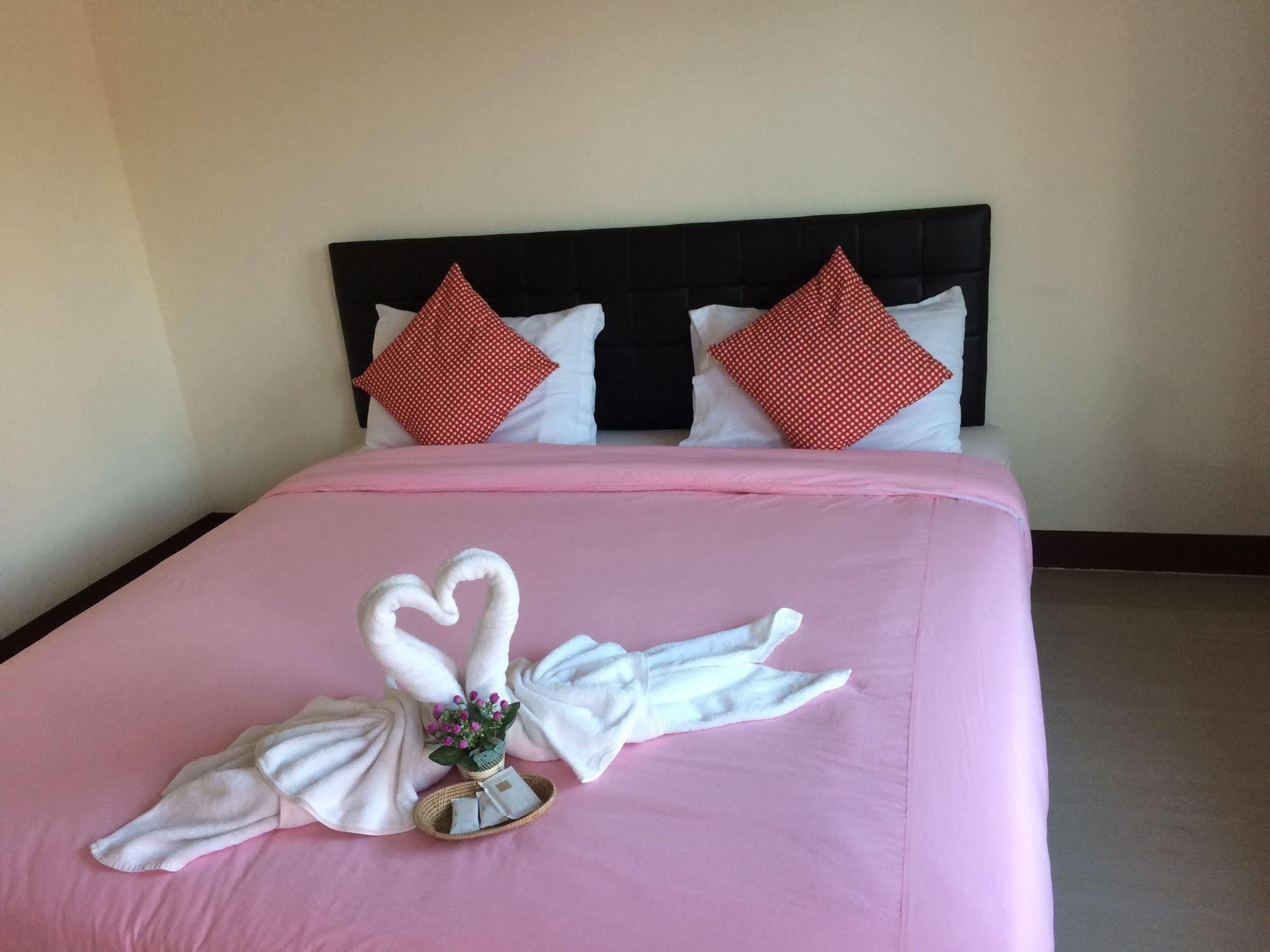Thana Ville Resort Mae Sot Extérieur photo